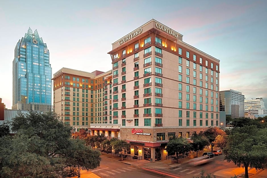 Marriott Austin Downtown Convention Center_02